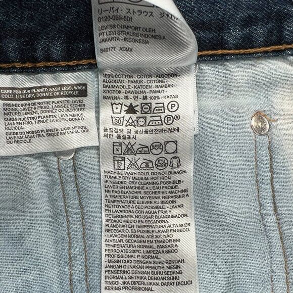 Levi's Men's 517 Bootcut Medium Wash Jeans - Picture 11 of 12